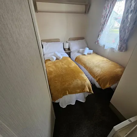 3br Countryside Caravan Up To 7 Guests Alpstuga *